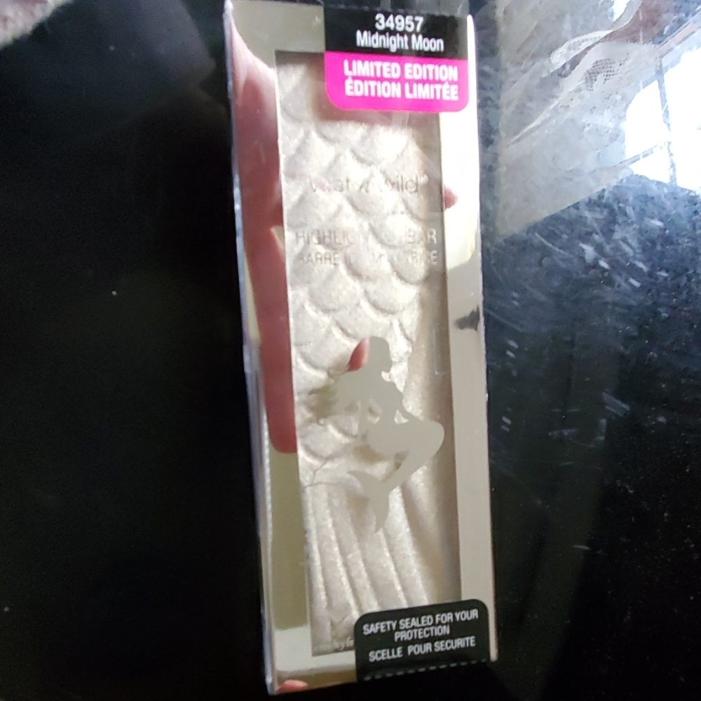 Midnight Moon Highlighting Bar Limited Edition